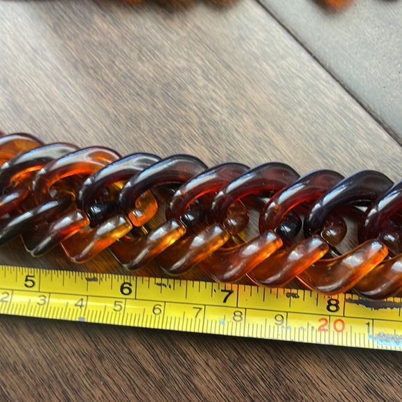 Slip over neck brown necklace - Picture 3 of 6